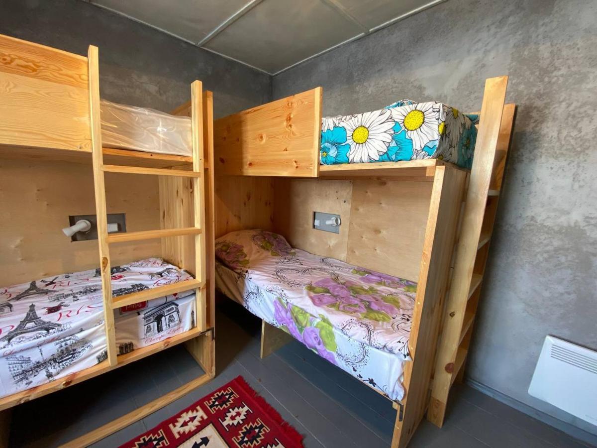 Darya Hostel Jyrgalan Eksteriør billede