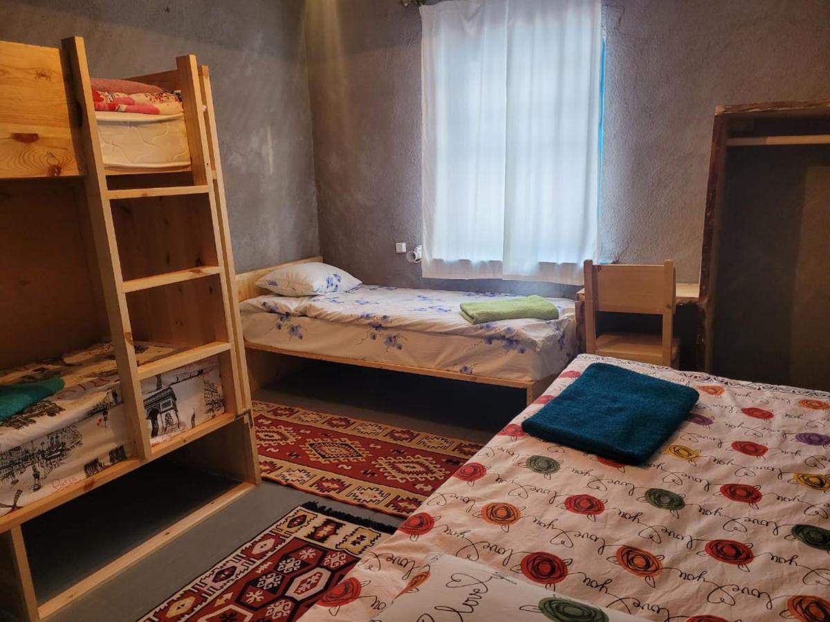 Darya Hostel Jyrgalan Eksteriør billede