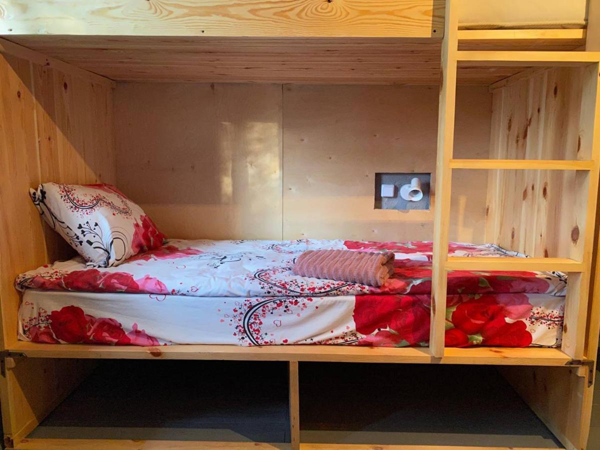 Darya Hostel Jyrgalan Eksteriør billede